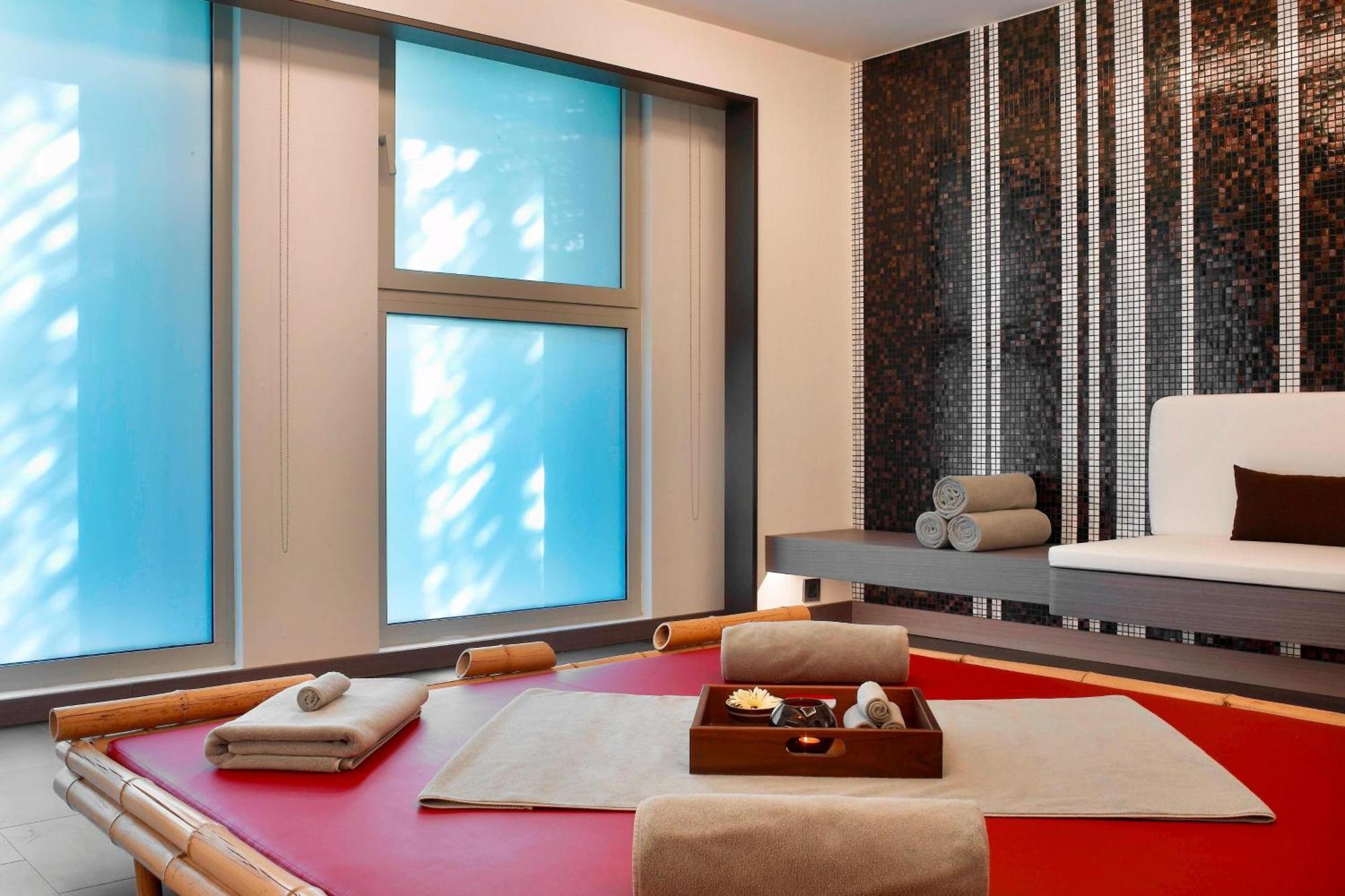 Le Meridien Istanbul Etiler Istambul Exterior foto